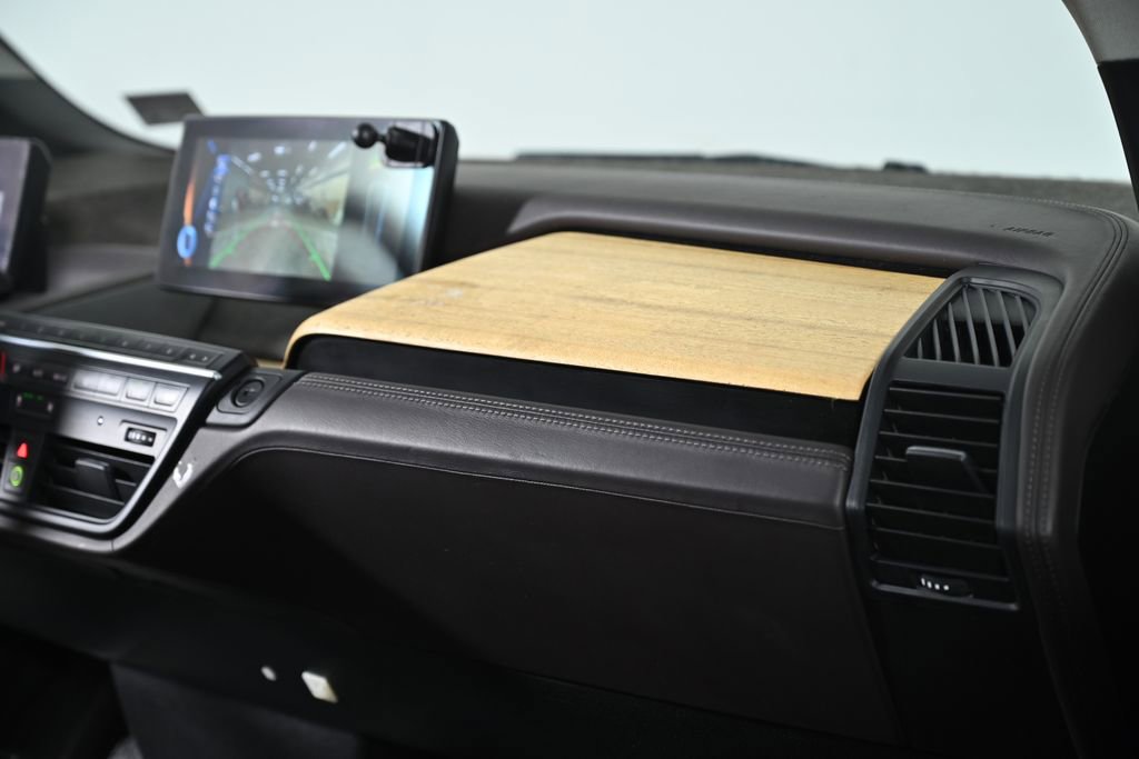 Used 2015 BMW i3 w/ Range Extender image 25