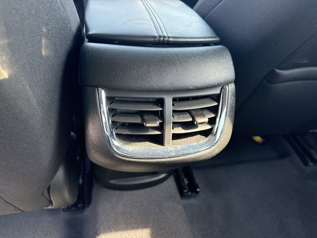 Used 2023 Chevrolet Malibu LT image 19