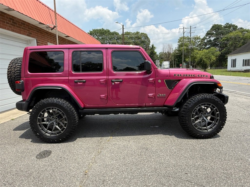 Used 2024 Jeep Wrangler Unlimited Rubicon 392 image 29