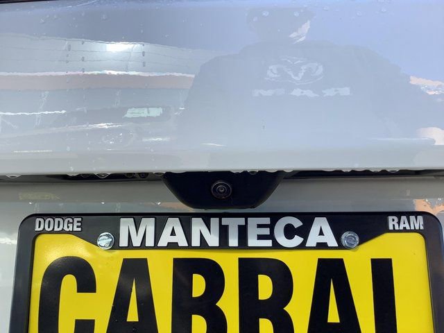 New 2025 Jeep Grand Cherokee Overland w/ Luxury Tech Group IV image 28