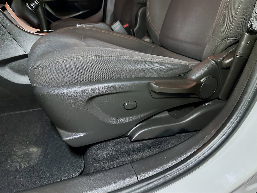 Used 2020 Chevrolet Trax LS w/ Tint and Cruise Package AWD/4WD image 19
