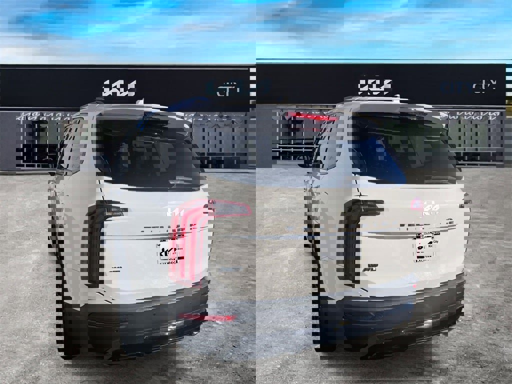 Used 2022 Kia Telluride EX w/ EX Premium Package image 7