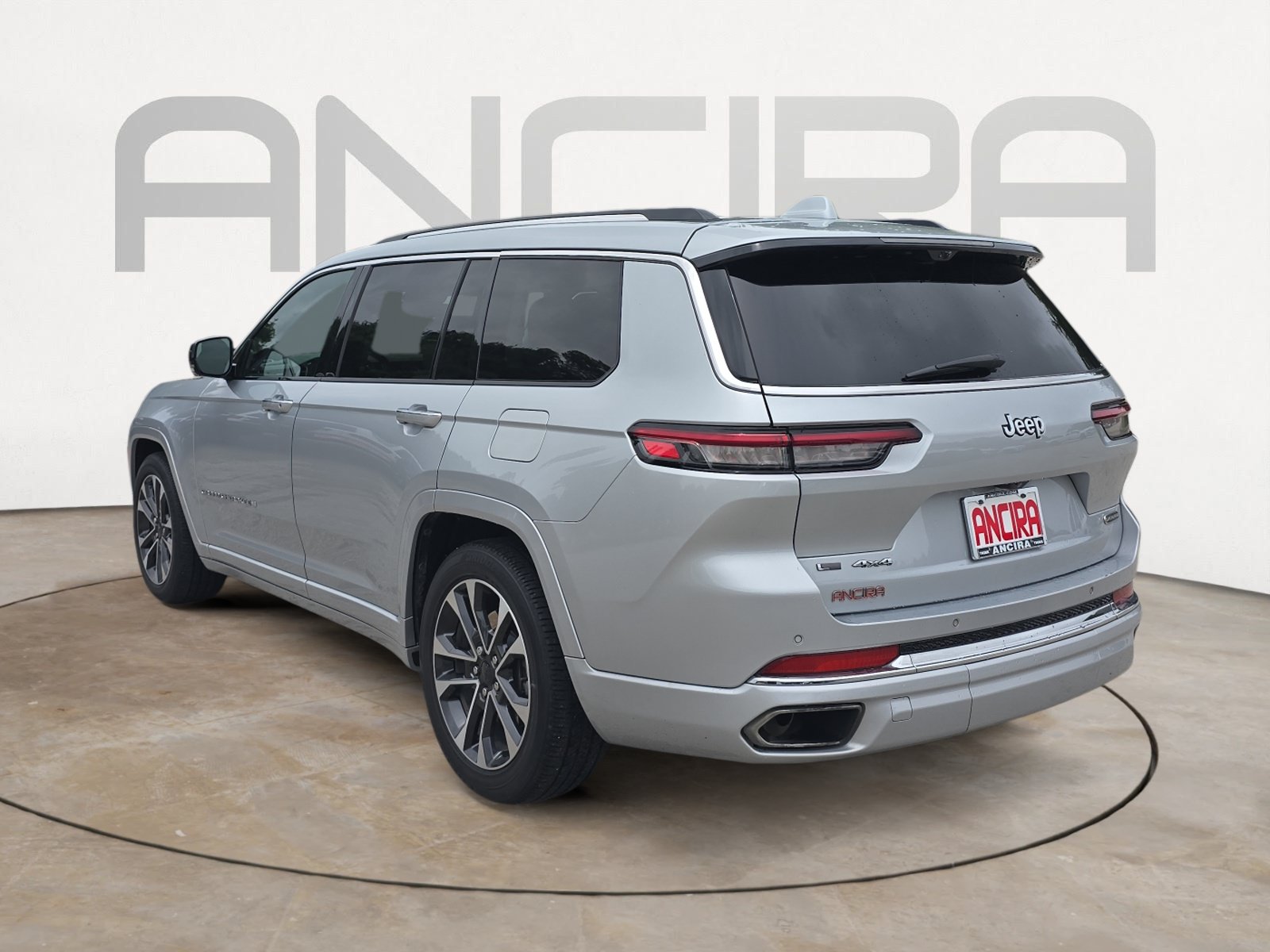 Used 2021 Jeep Grand Cherokee L Overland w/ Advanced Protech Group III AWD/4WD image 8