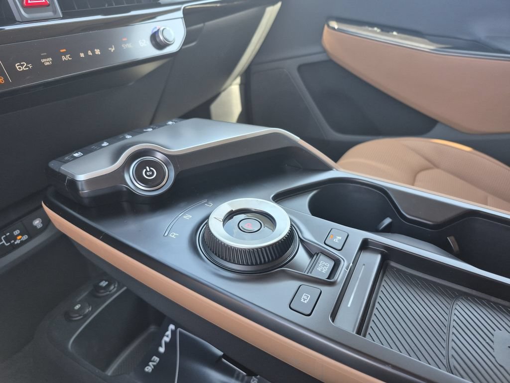 New 2026 Kia EV6 Wind AWD/4WD image 9