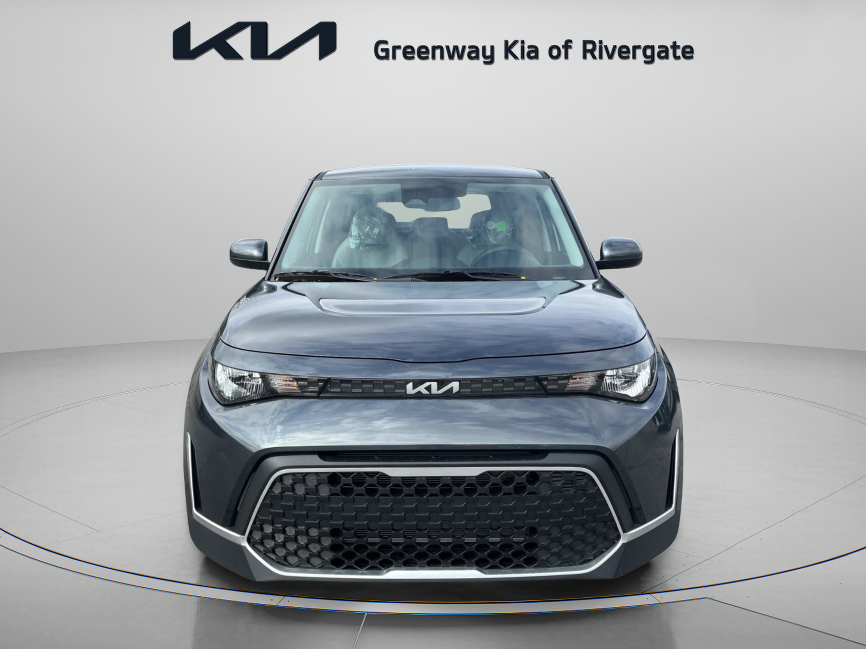 New 2025 Kia Soul FWD image 2