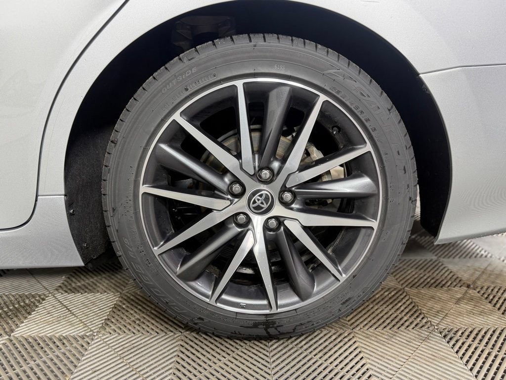 Used 2022 Toyota Camry XLE FWD image 22