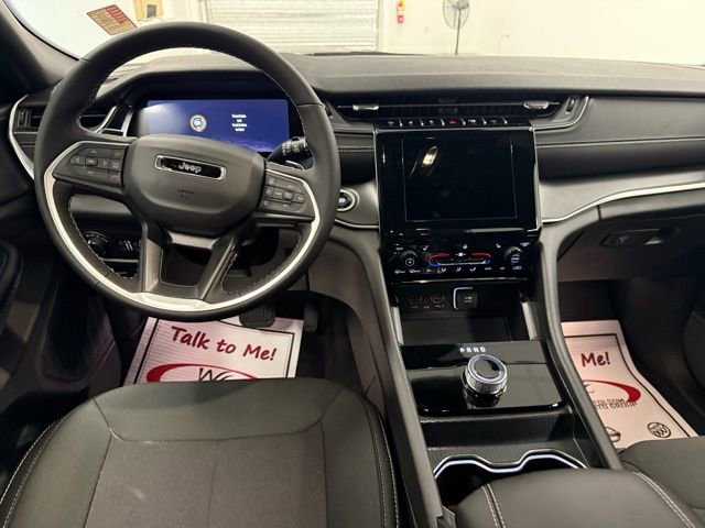 New 2026 Jeep Grand Cherokee L Laredo image 20