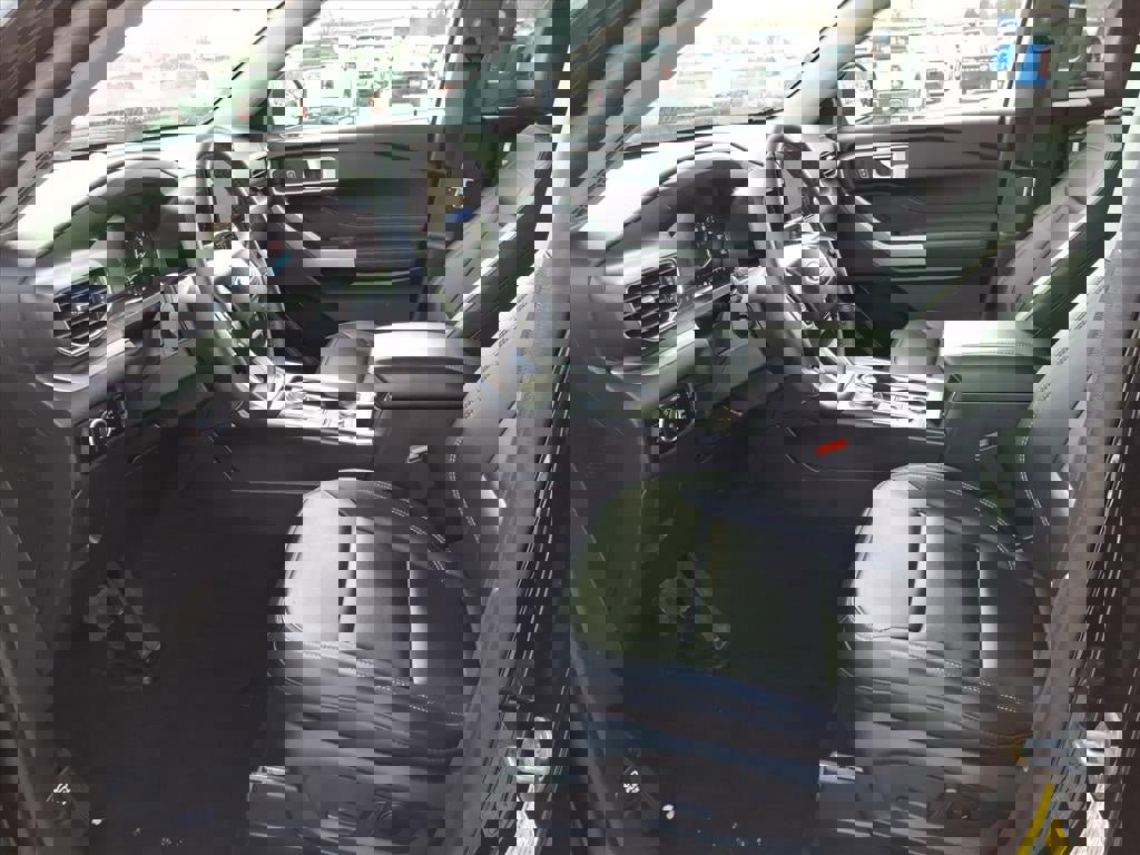 Certified 2023 Ford Explorer XLT w/ Equipment Group 202A image 11