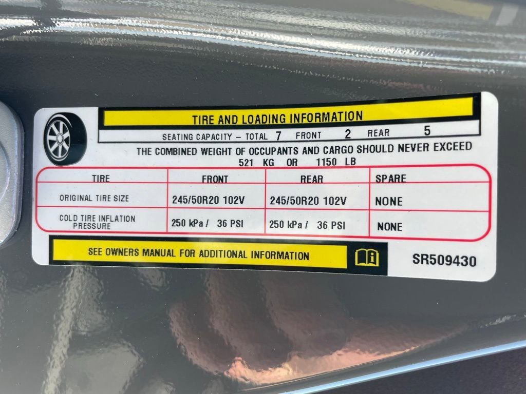 Used 2025 Chrysler Pacifica Limited image 45