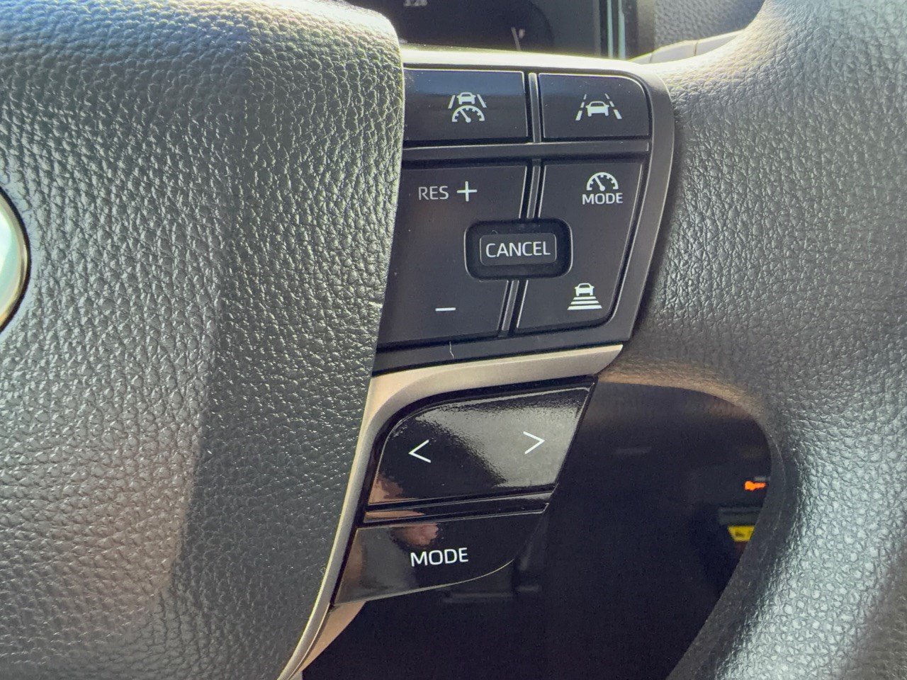 Used 2026 Toyota Camry LE FWD image 19