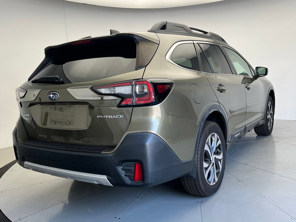 Used 2022 Subaru Outback Limited w/ Popular Package #2 AWD/4WD image 3