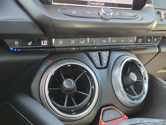Used 2016 Chevrolet Camaro LT RWD image 31