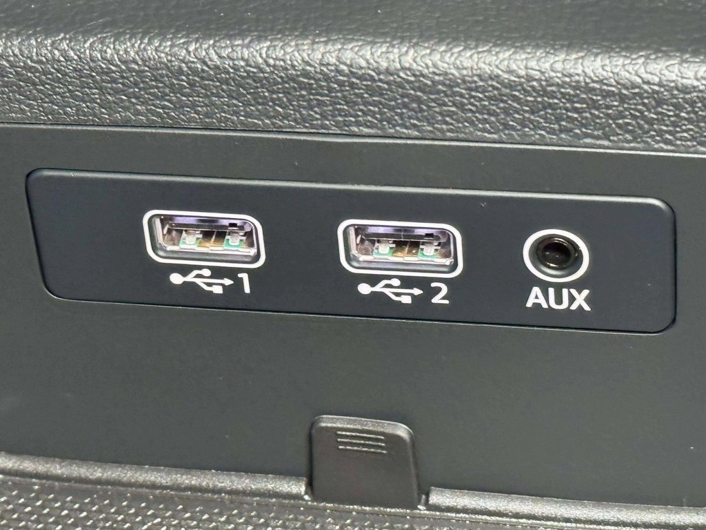 Used 2017 Audi A4 2.0T Premium w/ Audi MMI Navigation Plus image 15