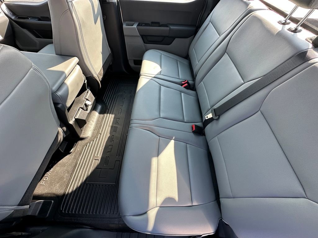 New 2026 Ford F250 XL image 17