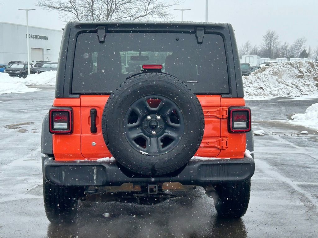 Used 2018 Jeep Wrangler Unlimited Sport image 6