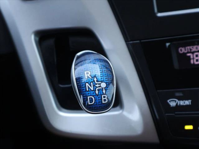 Used 2012 Toyota Prius V Five FWD image 19