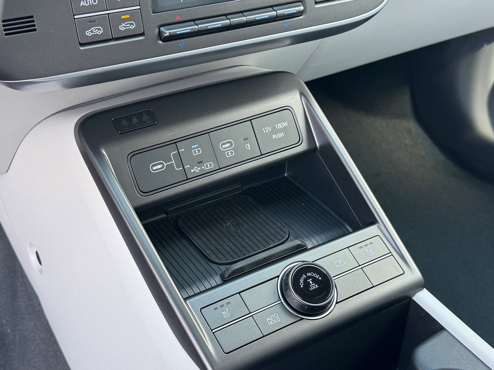 New 2026 Hyundai Kona SEL Premium image 21