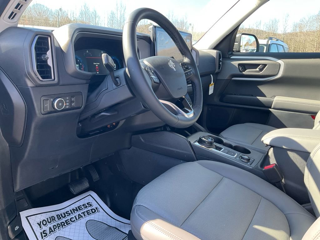 New 2025 Ford Bronco Sport Badlands image 14