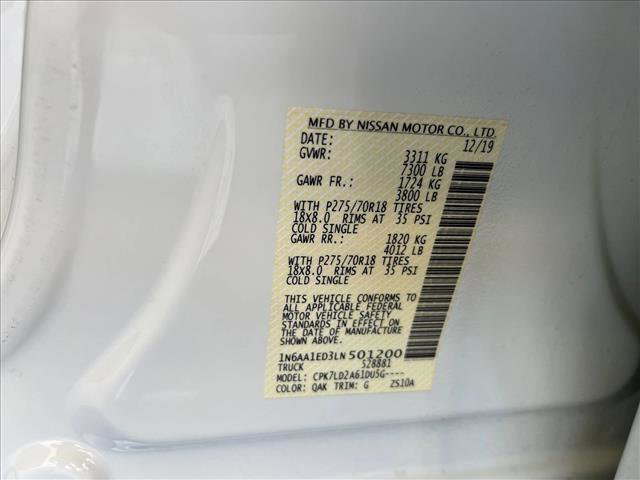 Used 2020 Nissan Titan PRO-4X w/ Pro-4x Convenience Package image 18