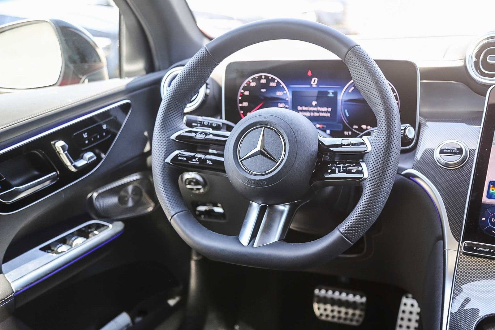New 2026 Mercedes-Benz GLC 350e 4MATIC image 13