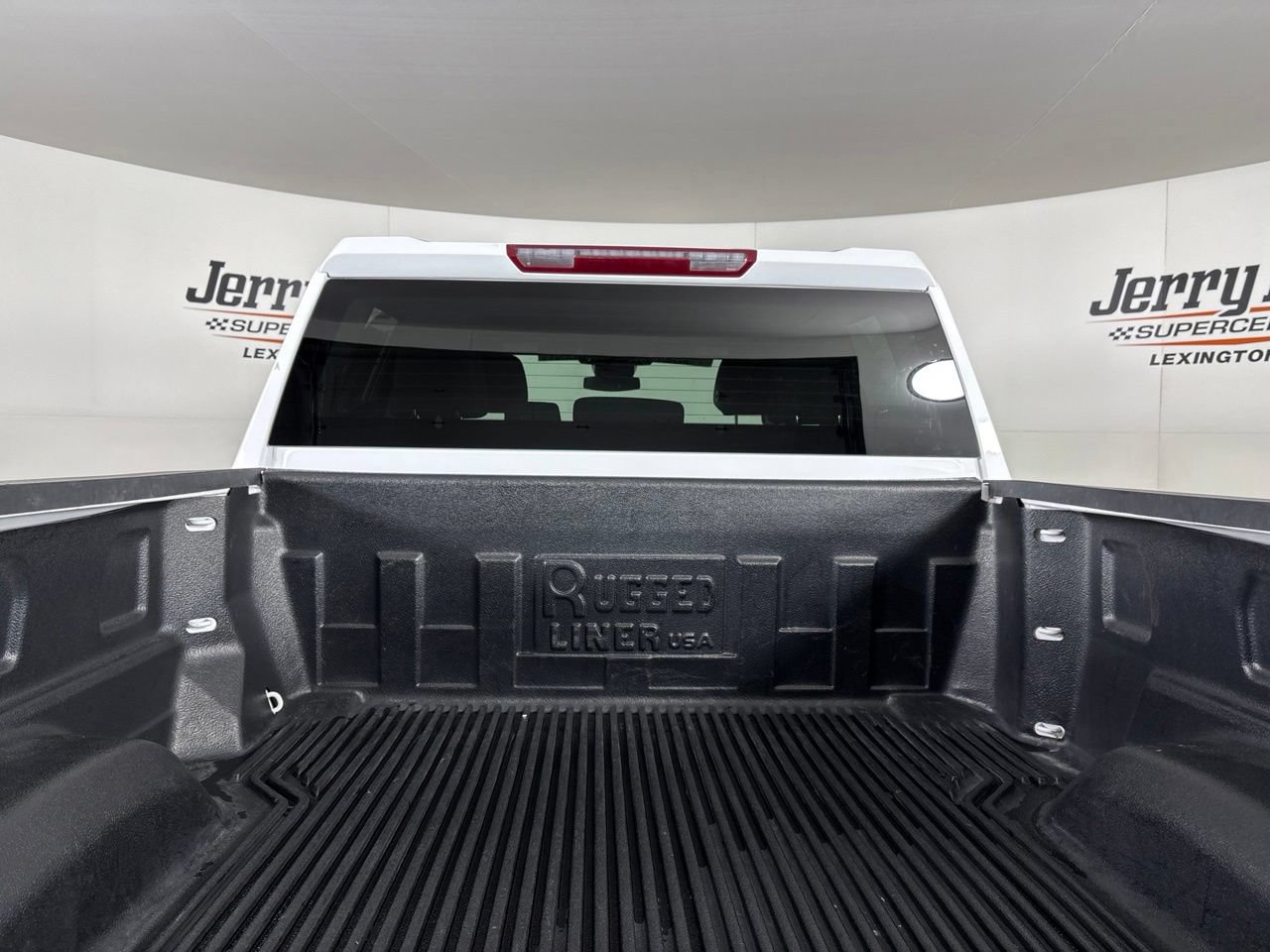 Used 2025 Chevrolet Silverado 2500 LT w/ Convenience Package AWD/4WD image 25