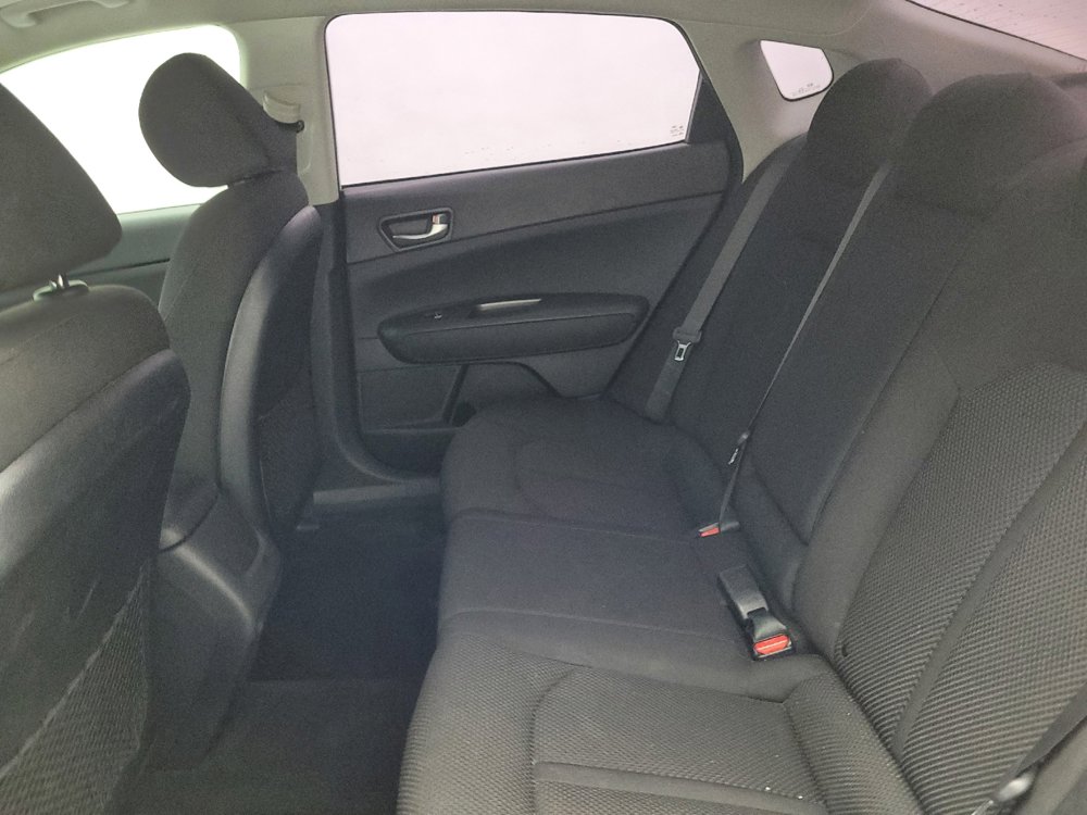 Used 2020 Kia Optima LX FWD image 18