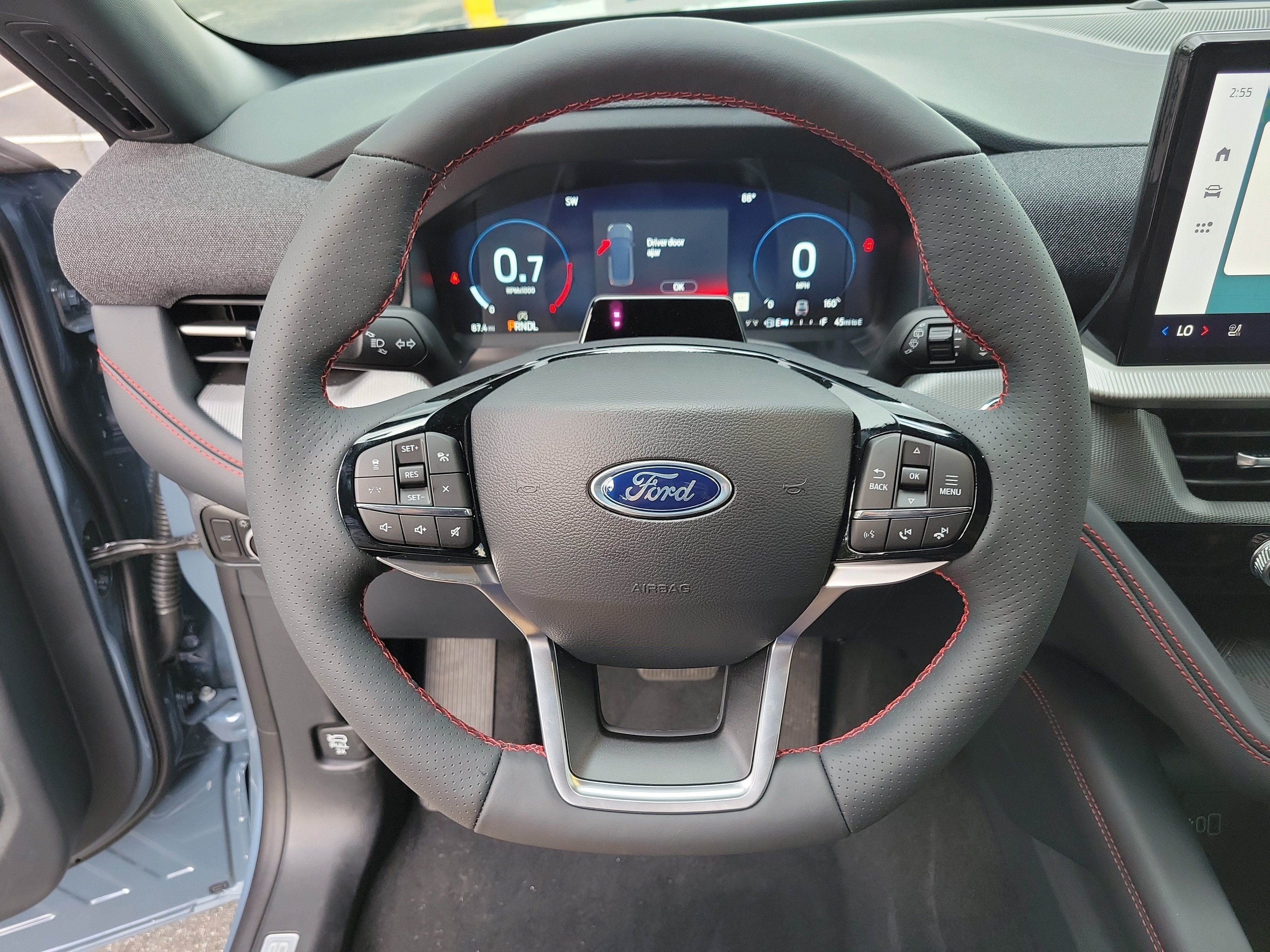 New 2027 Ford Explorer ST-Line w/ ST-Line Street Pack RWD image 27