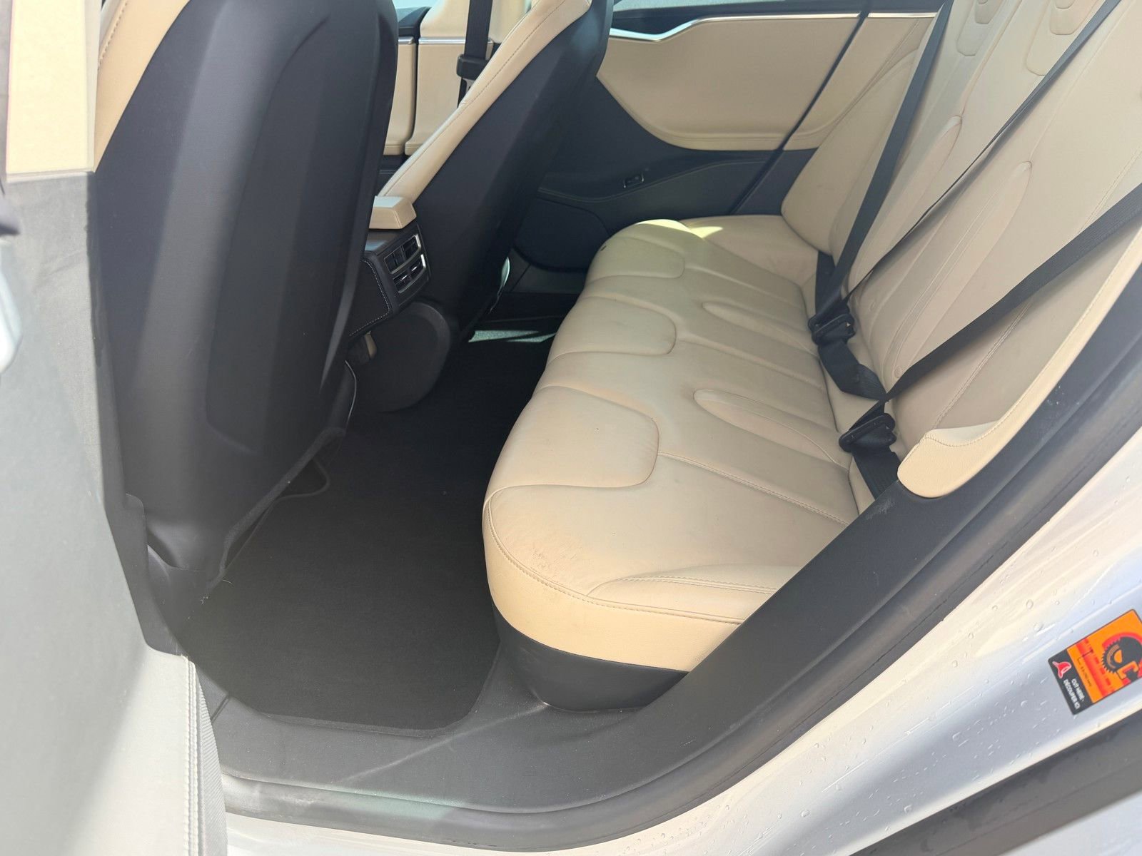 Used 2014 Tesla Model S RWD image 16