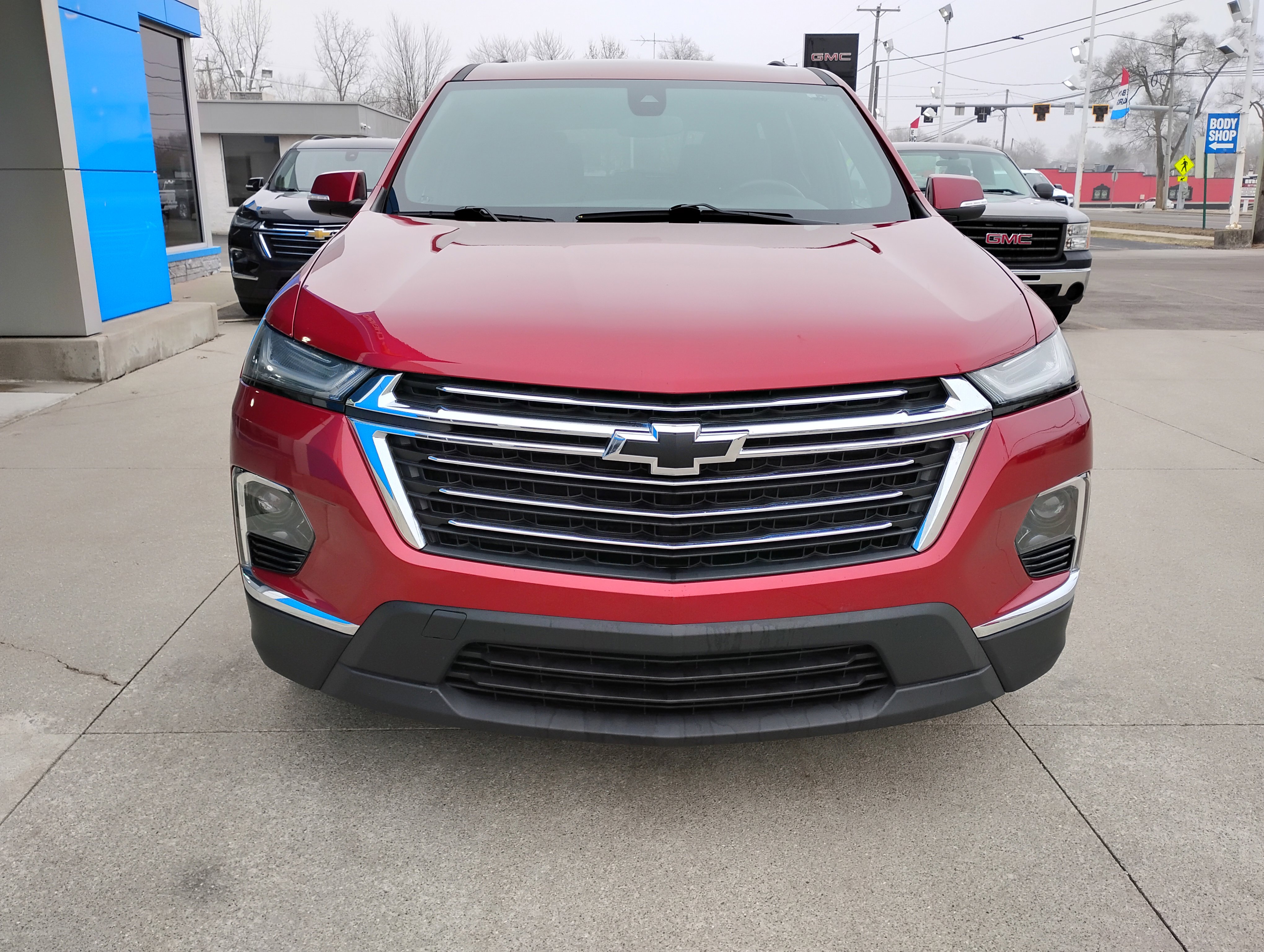 Used 2023 Chevrolet Traverse LT w/ LPO, Floor Liner Package image 29