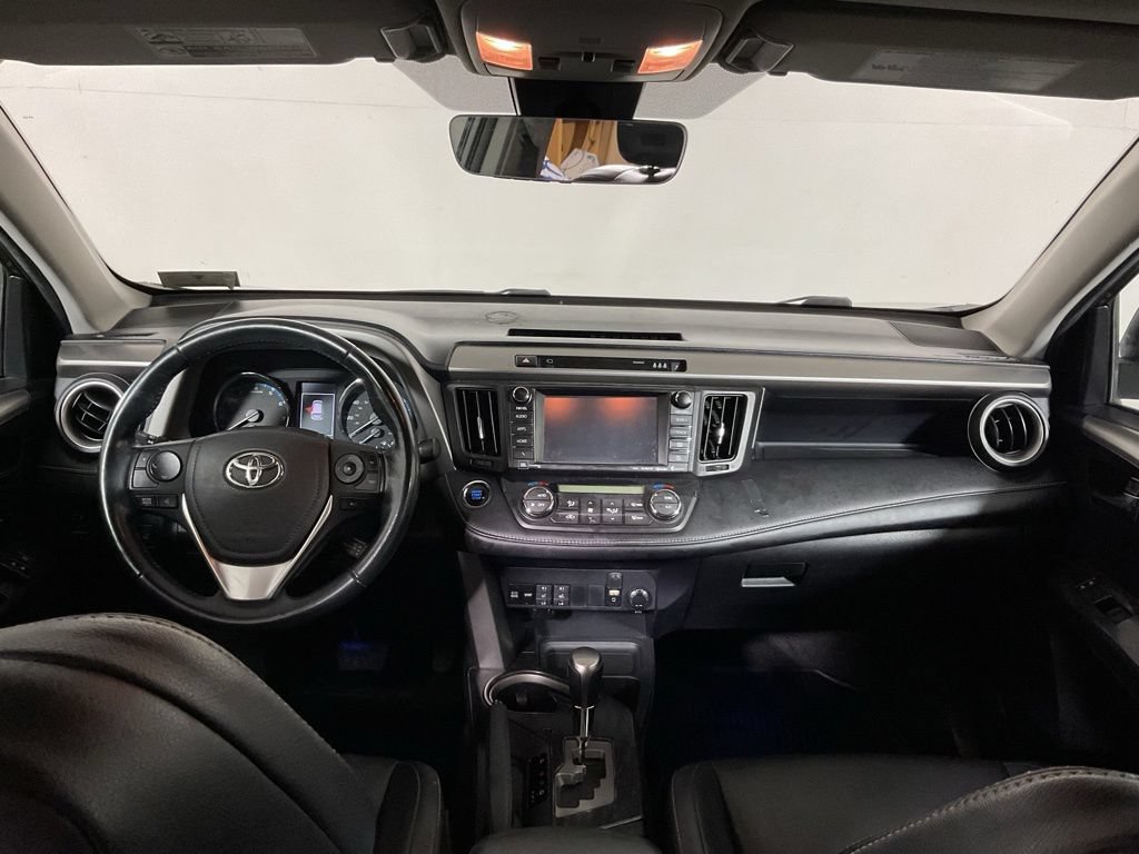 Used 2017 Toyota RAV4 Platinum w/ All Weather Liner Package AWD/4WD image 25