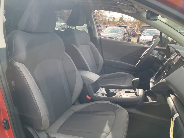 Used 2025 Subaru Crosstrek 2.0i Premium image 17