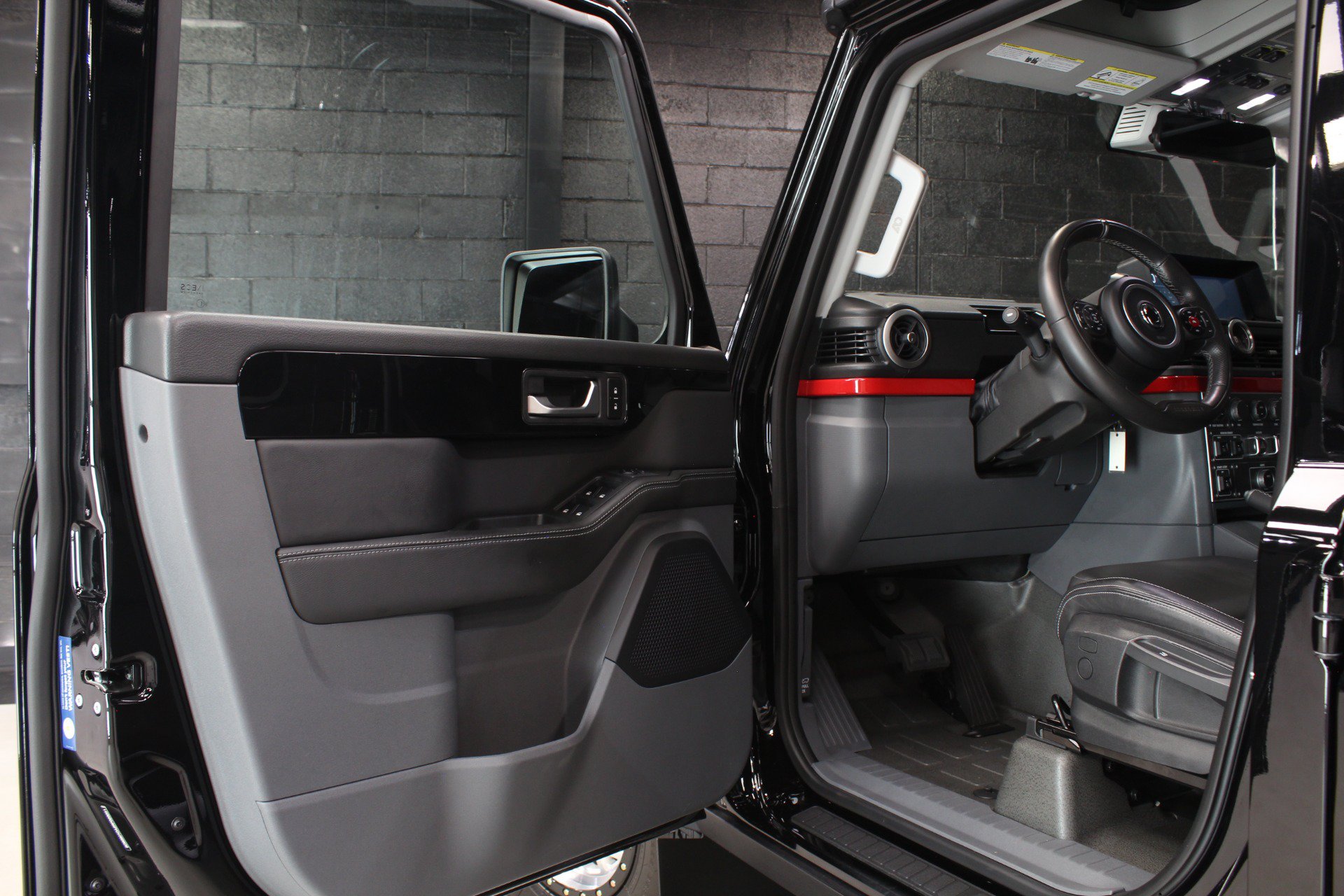 Used 2024 INEOS Grenadier Station Wagon AWD/4WD image 39