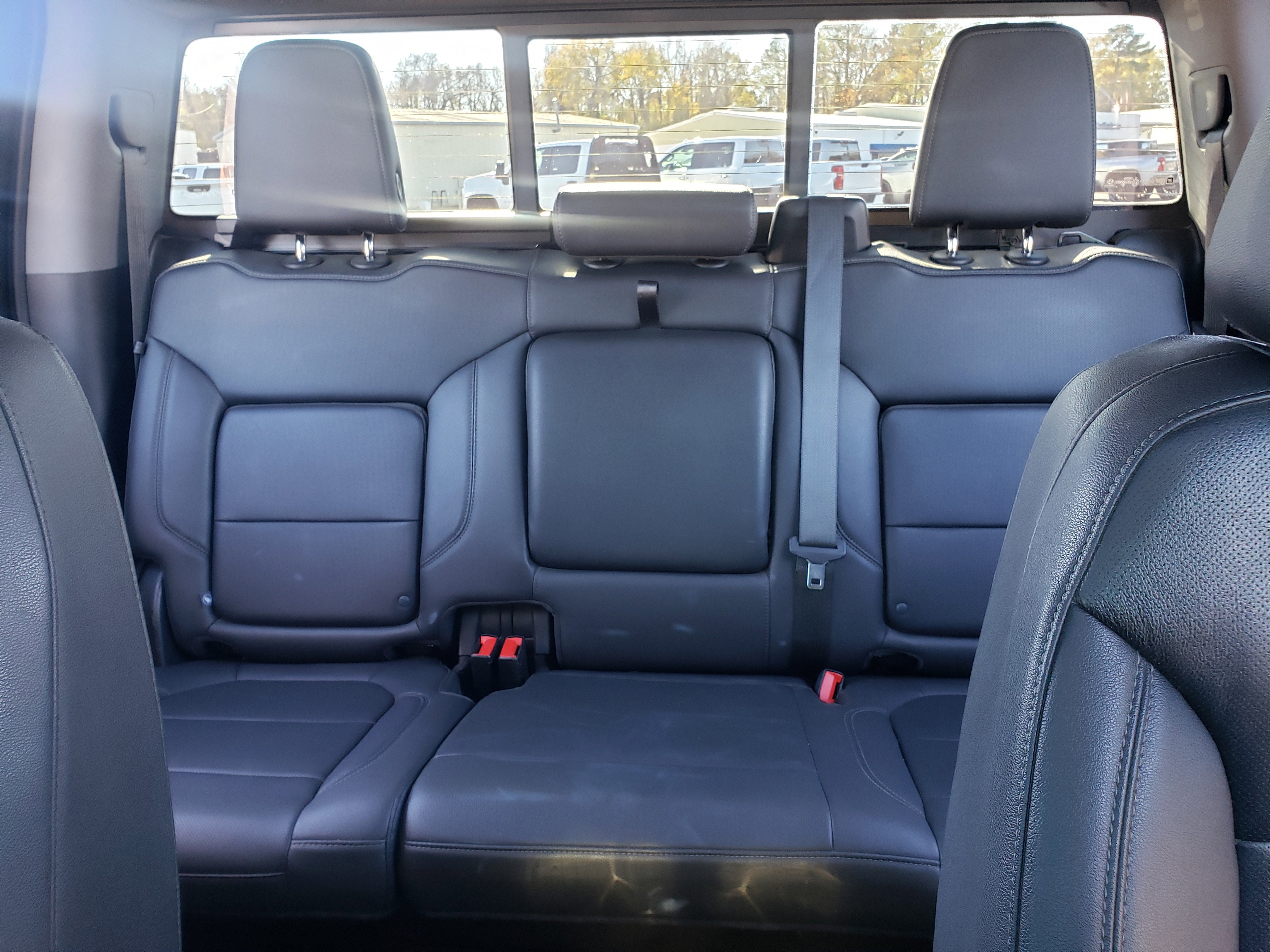 Used 2022 Chevrolet Silverado 2500 LTZ w/ LTZ Premium Package image 31