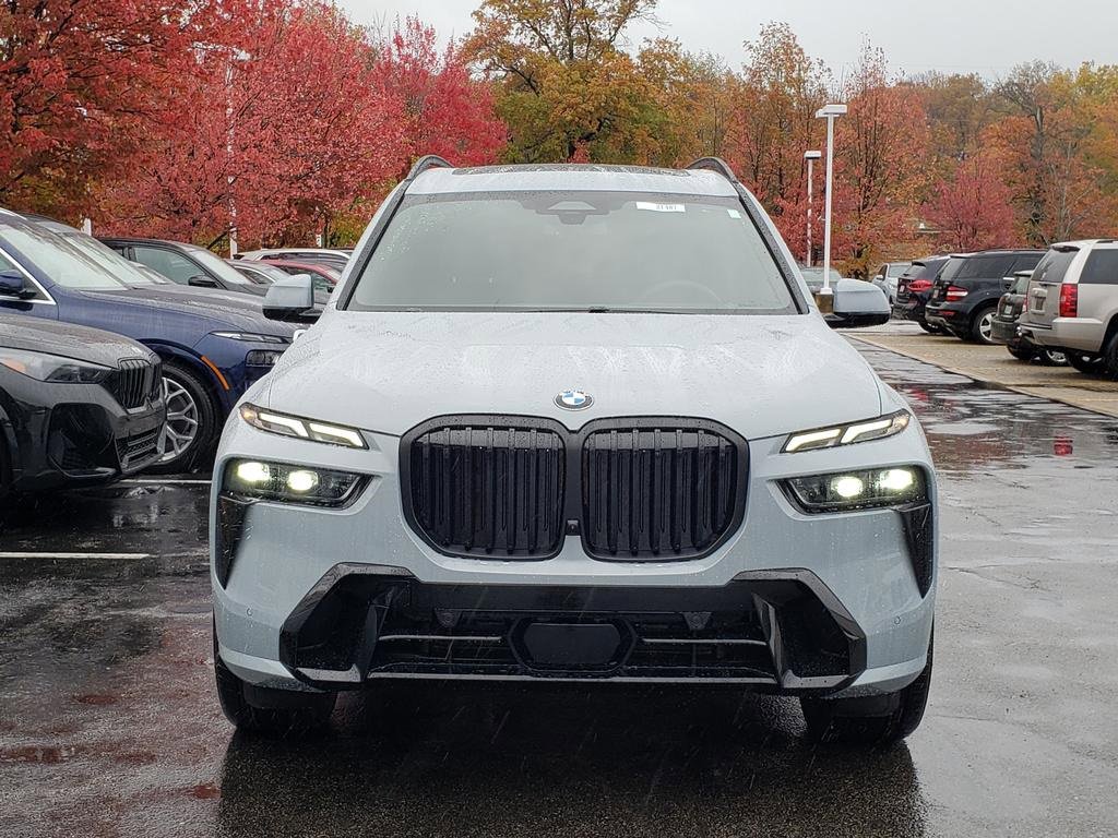 New 2026 BMW X7 xDrive40i w/ M Sport Package image 2