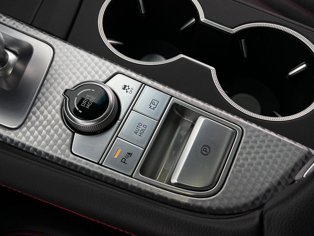 Used 2023 Genesis G70 2.0T w/ Sport Prestige Package image 24