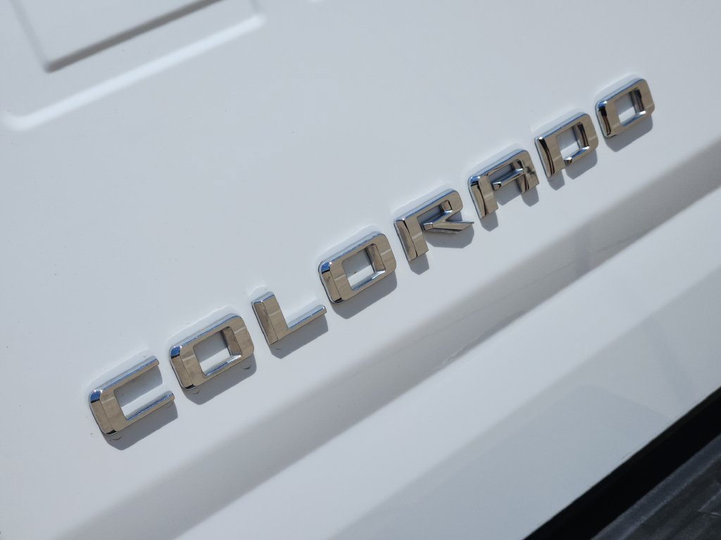 Used 2022 Chevrolet Colorado LT w/ Fleet Safety Package RWD image 12