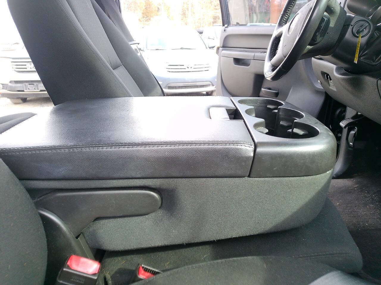 Used 2011 GMC Sierra 2500 SLE w/ SLE Preferred Package image 30