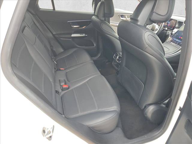 Used 2024 Mercedes-Benz GLC 300 w/ Winter Package image 20