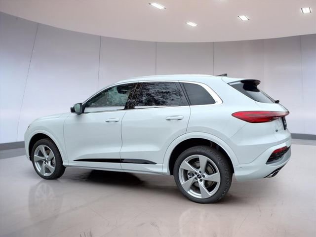 New 2025 Audi Q5 Premium Plus image 3