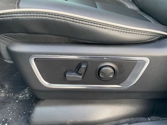 New 2026 RAM 1500 Laramie w/ Sport Appearance Package image 17