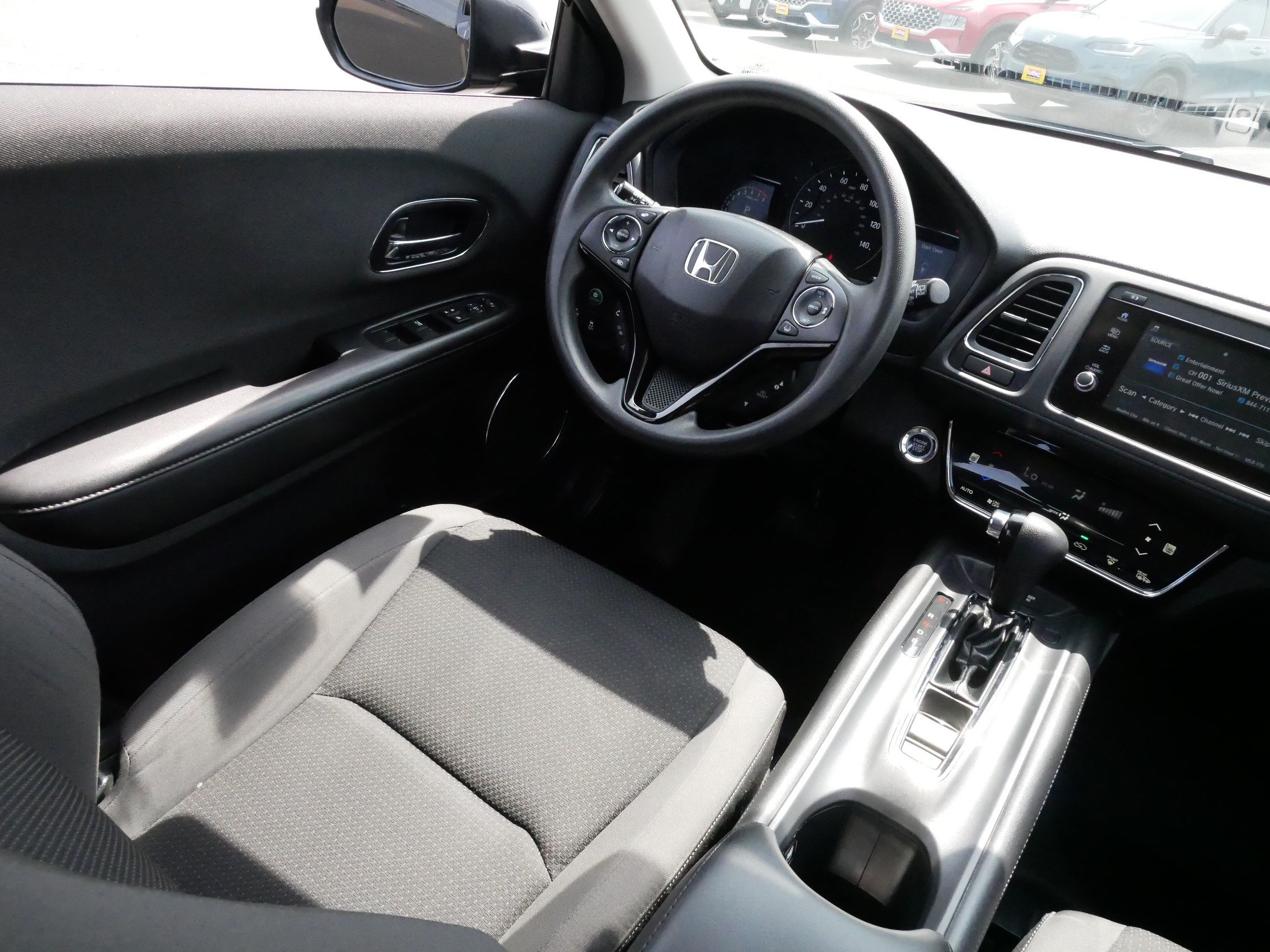 Used 2021 Honda HR-V EX image 9