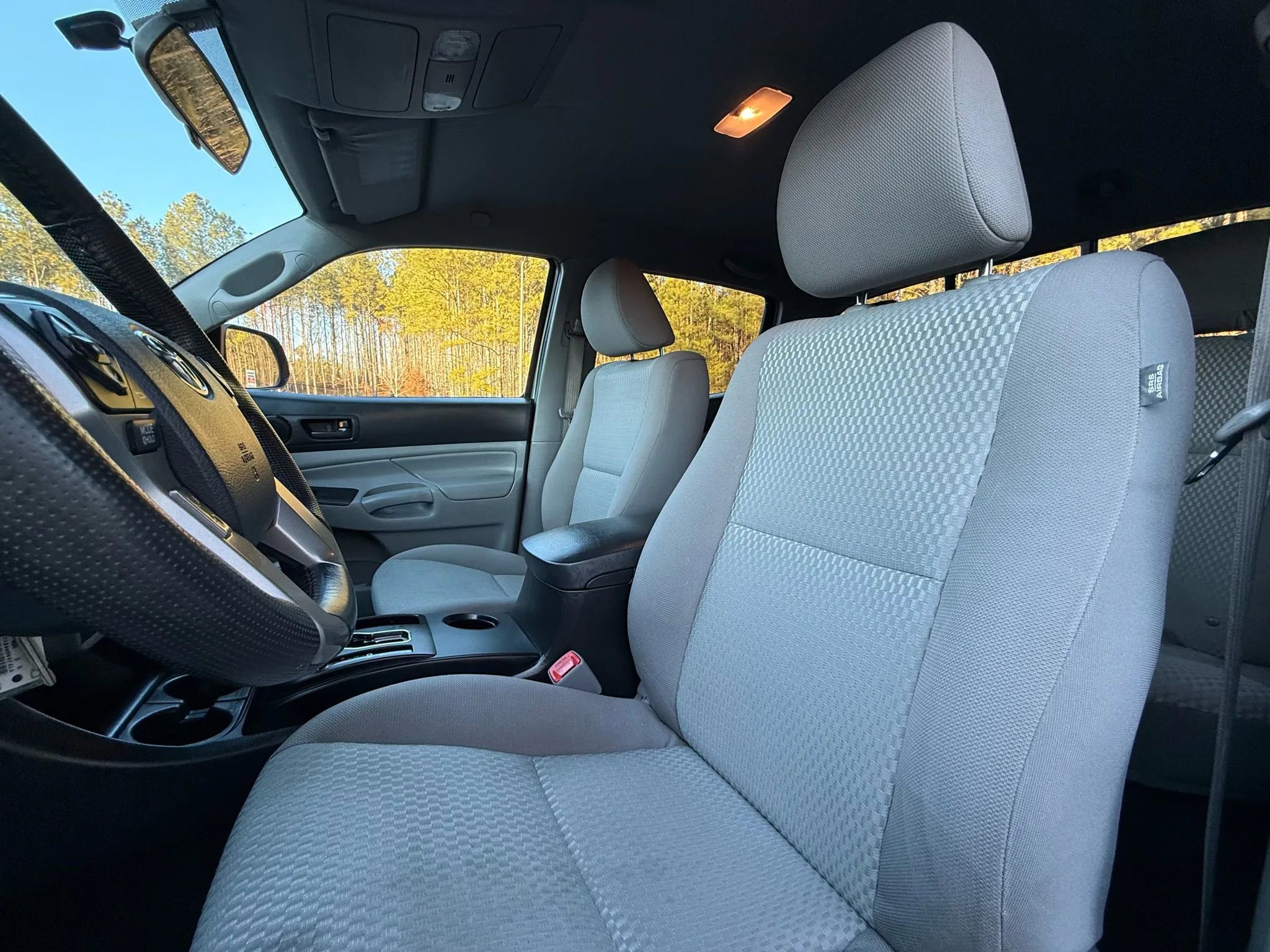 Used 2014 Toyota Tacoma PreRunner w/ Convenience Package image 13