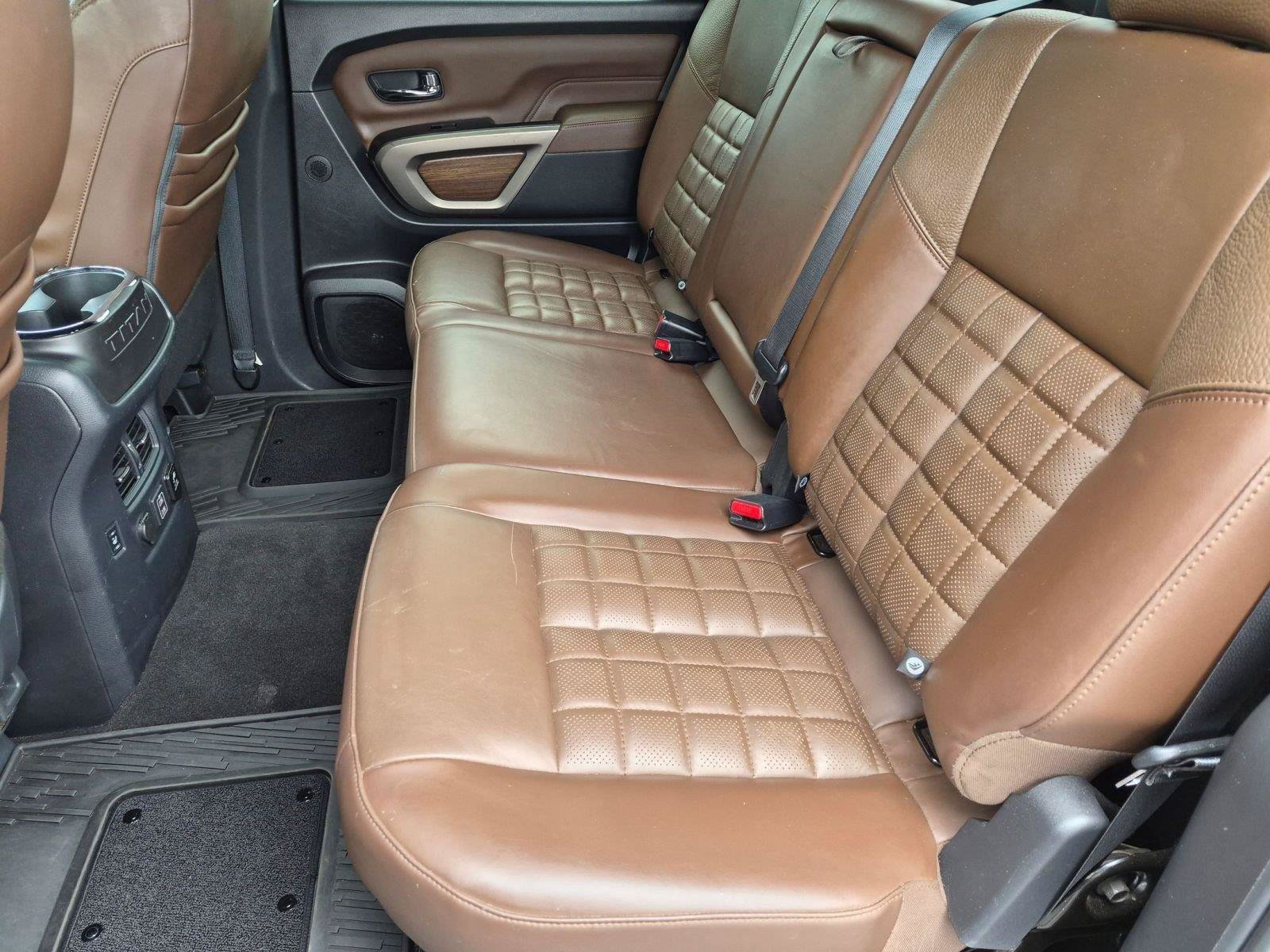 Used 2020 Nissan Titan Platinum Reserve AWD/4WD image 18