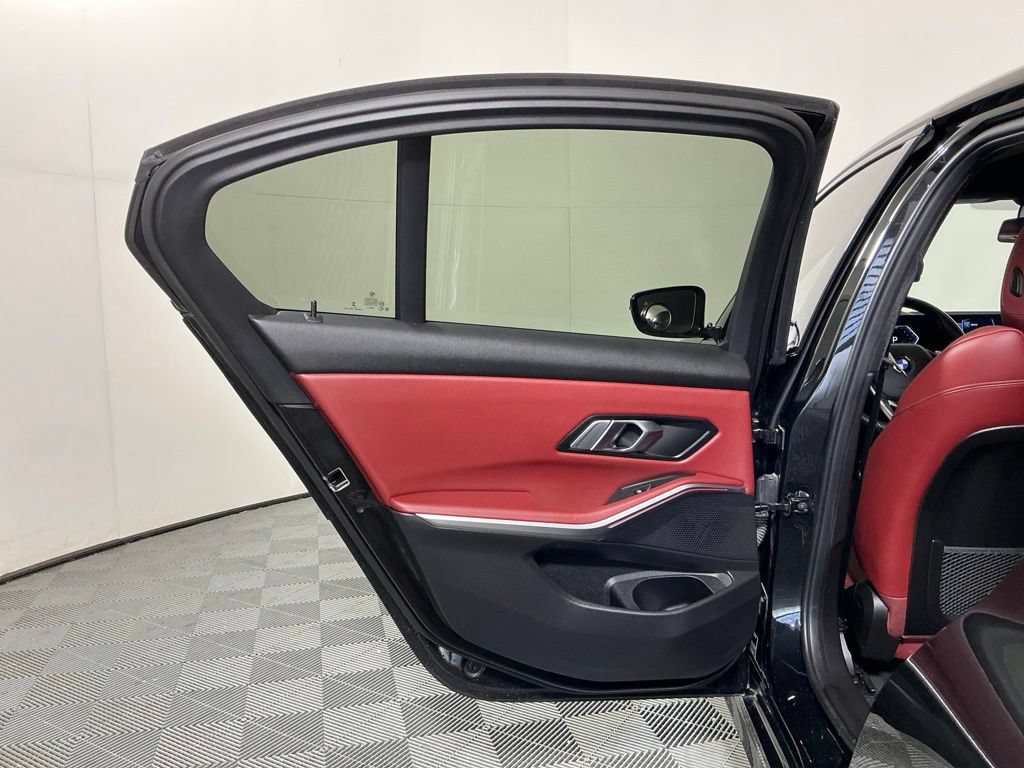 Used 2023 BMW 330i Sedan w/ Premium Package RWD image 24