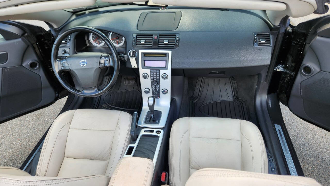 Used 2012 Volvo C70 T5 w/ Climate Pkg image 31