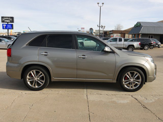Used 2015 Kia Sorento SX image 5