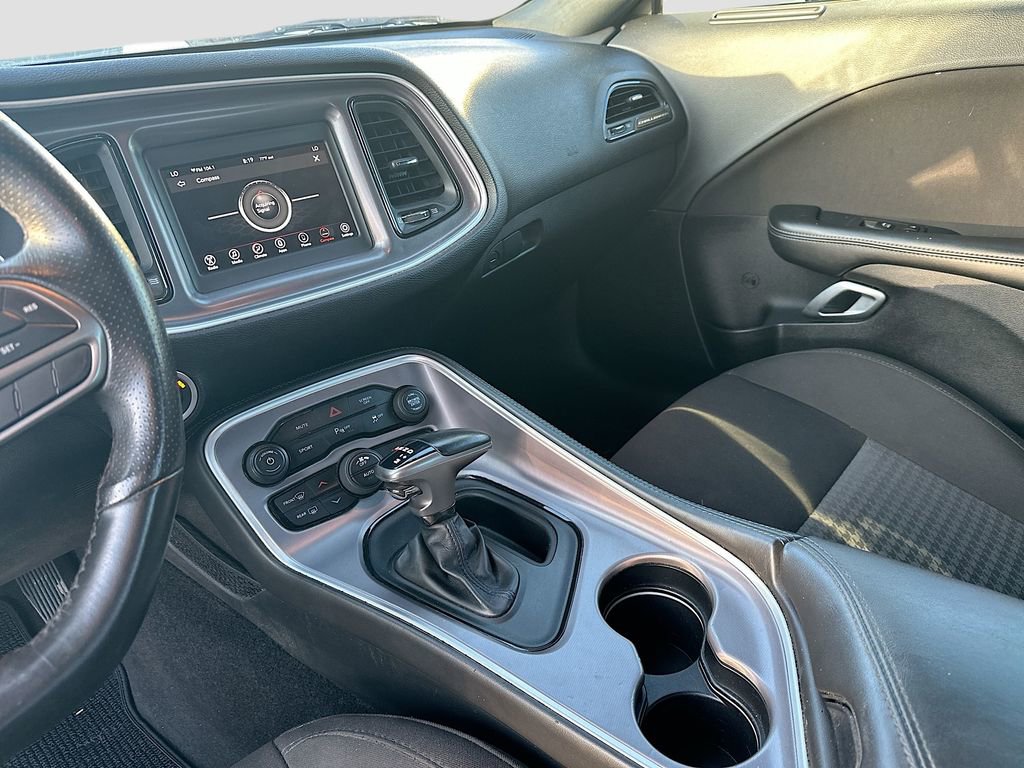 Used 2020 Dodge Challenger GT w/ Performance Handling Group image 27