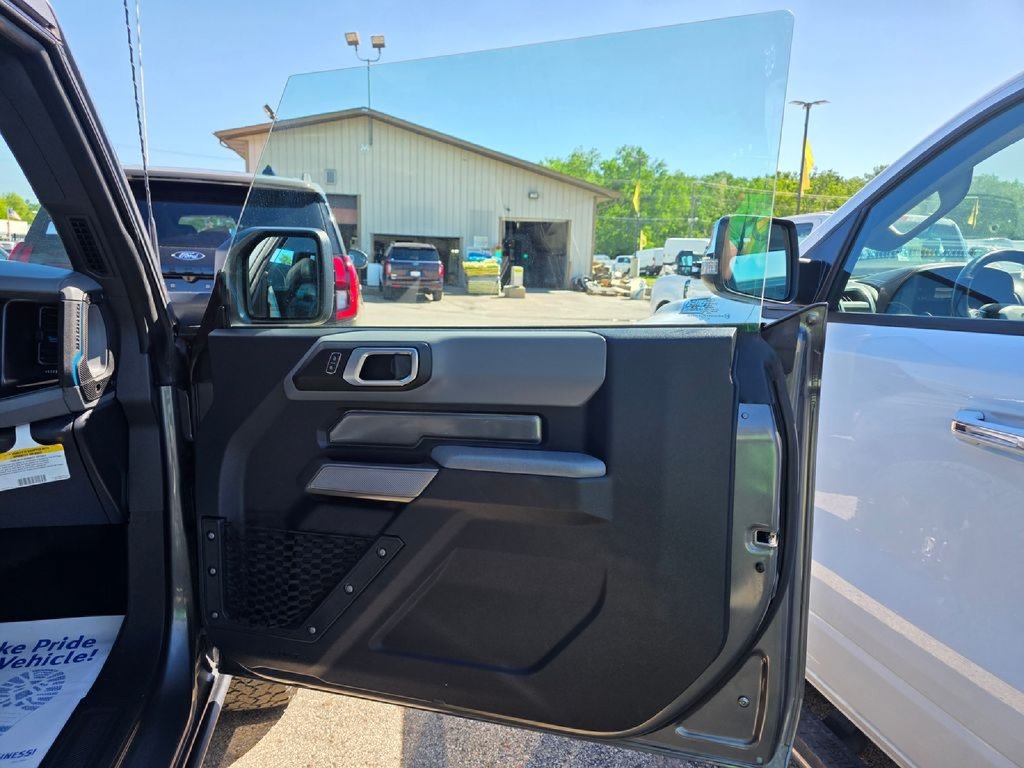 Used 2022 Ford Bronco Black Diamond AWD/4WD image 31