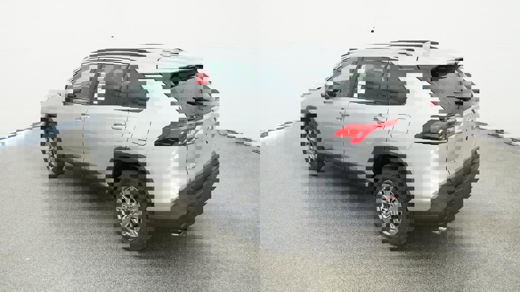 New 2025 Toyota RAV4 XLE image 5