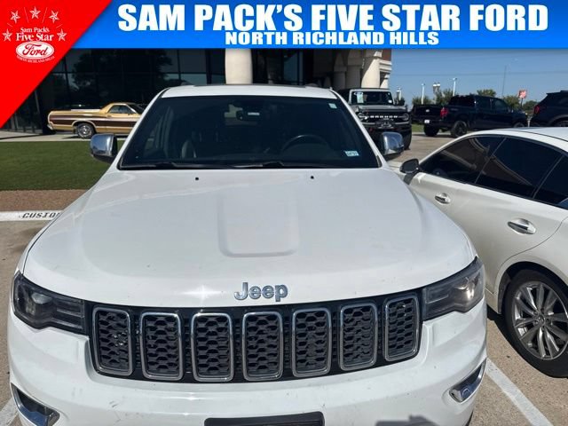 Used 2017 Jeep Grand Cherokee Limited w/ Luxury Group II RWD image 2